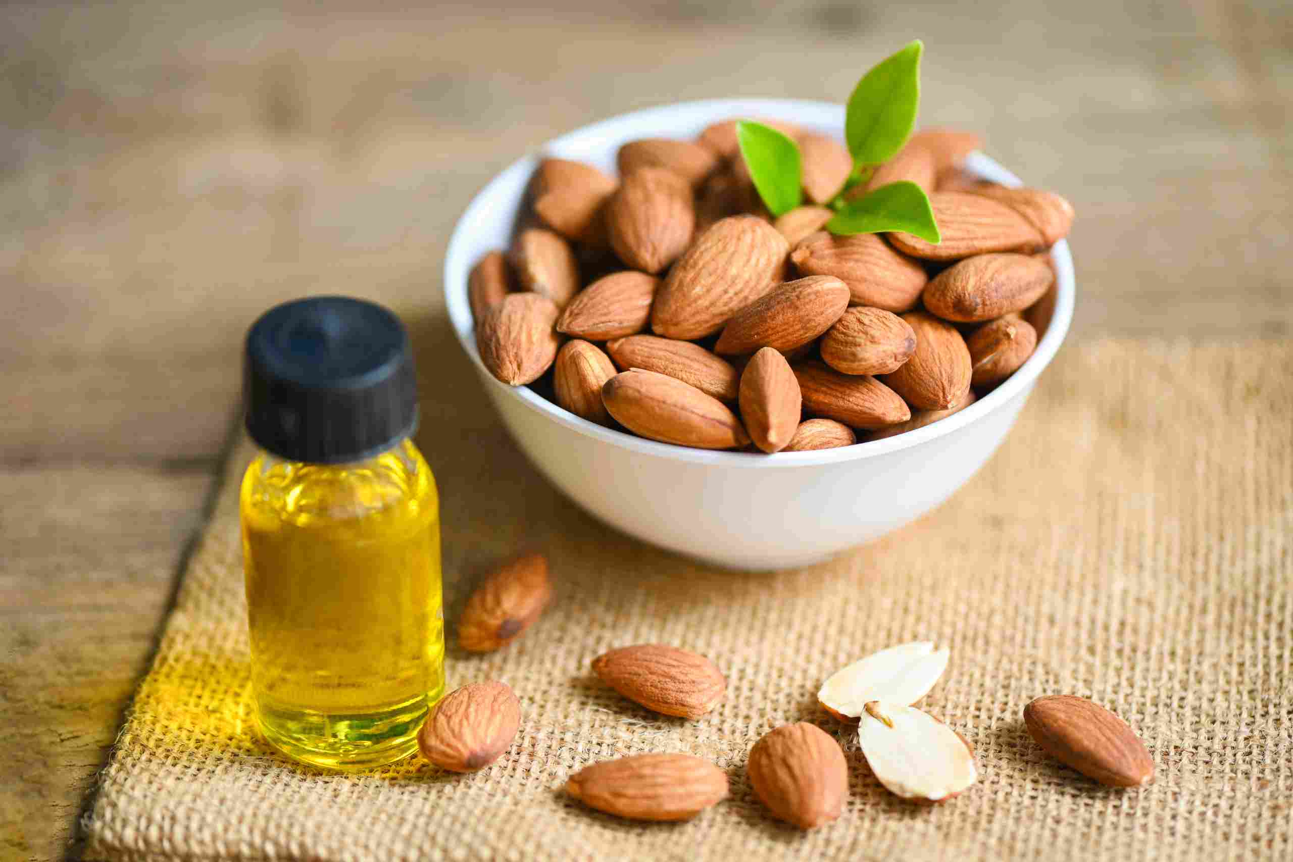 Somos el mejor proveedor de aceite de almendras, Conócenos.